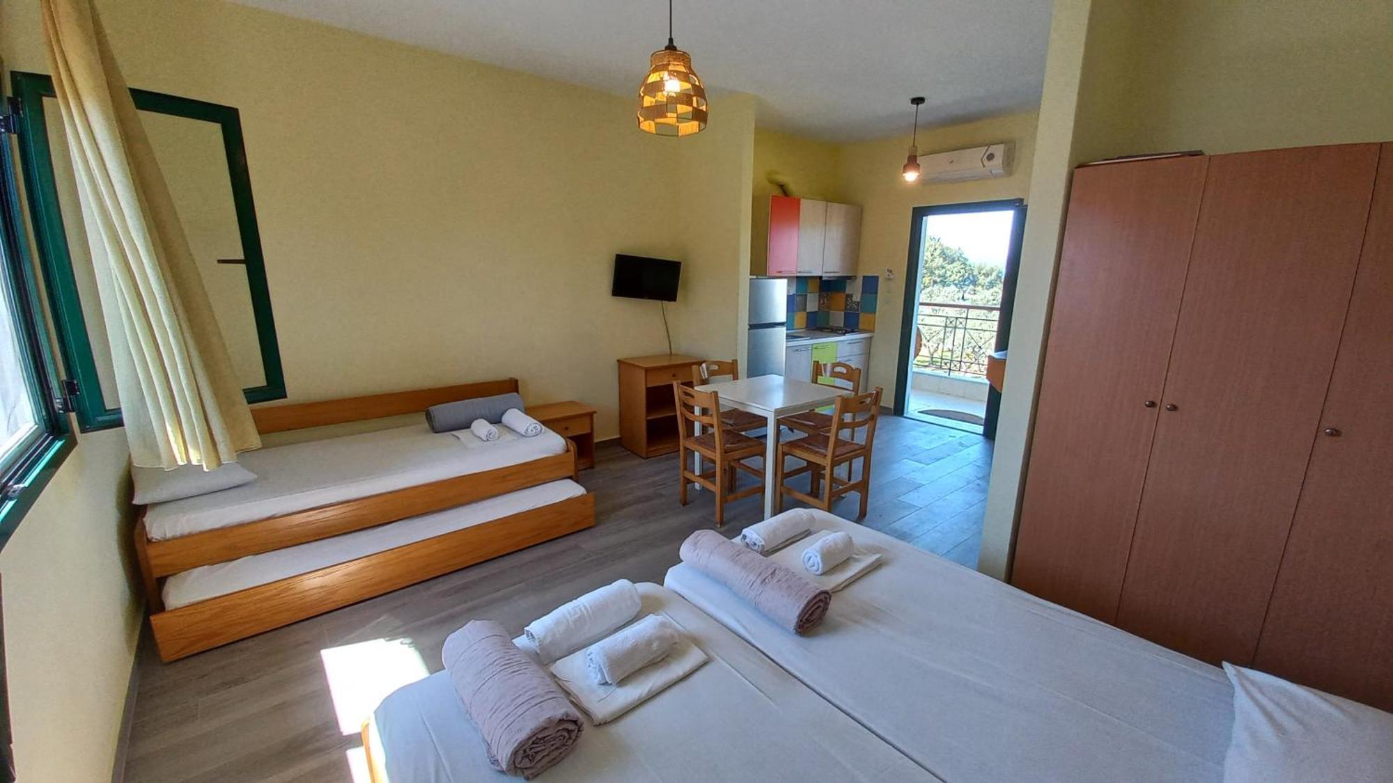 Sapfo Apartment *