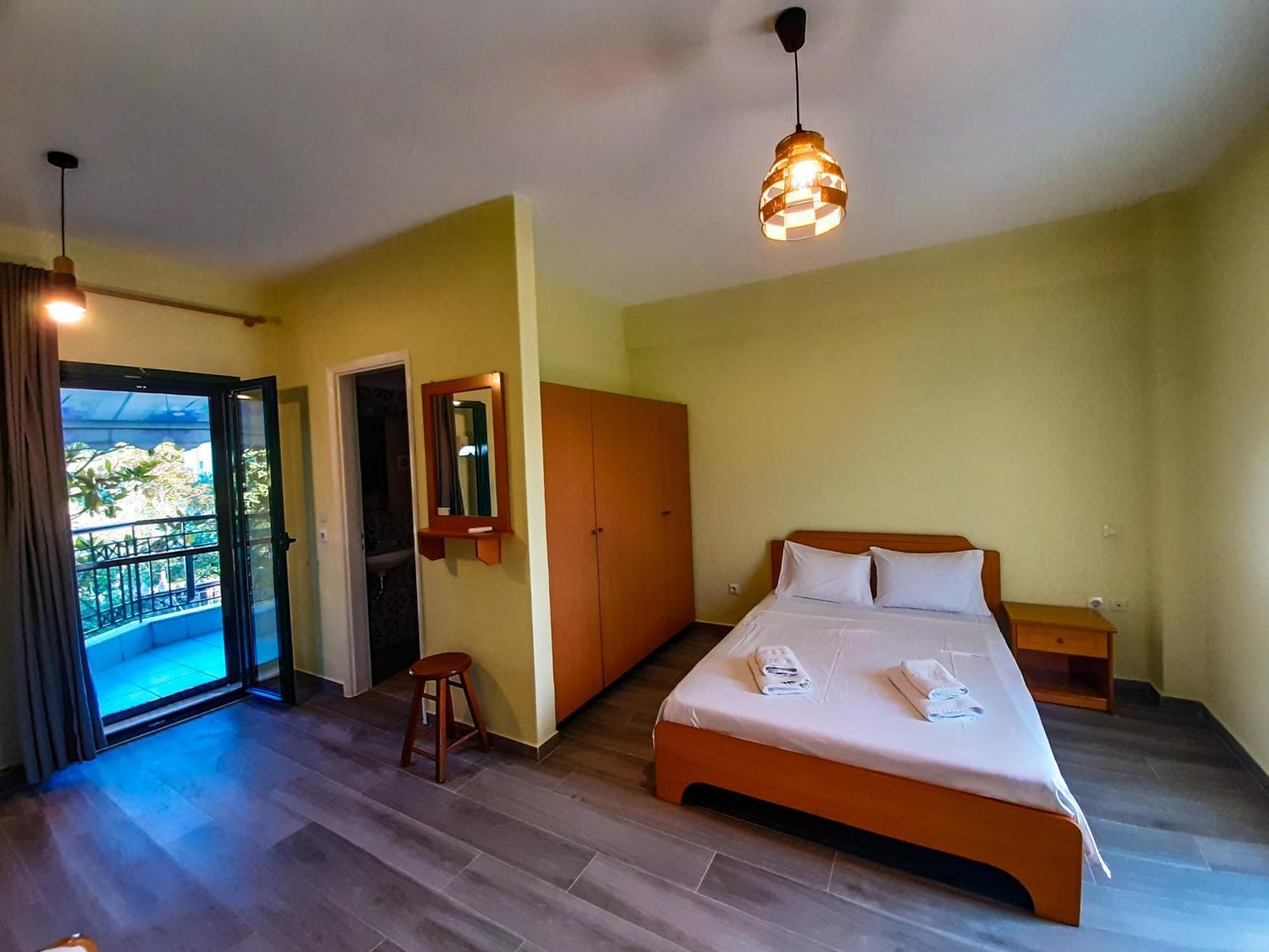 Sapfo Apartment *